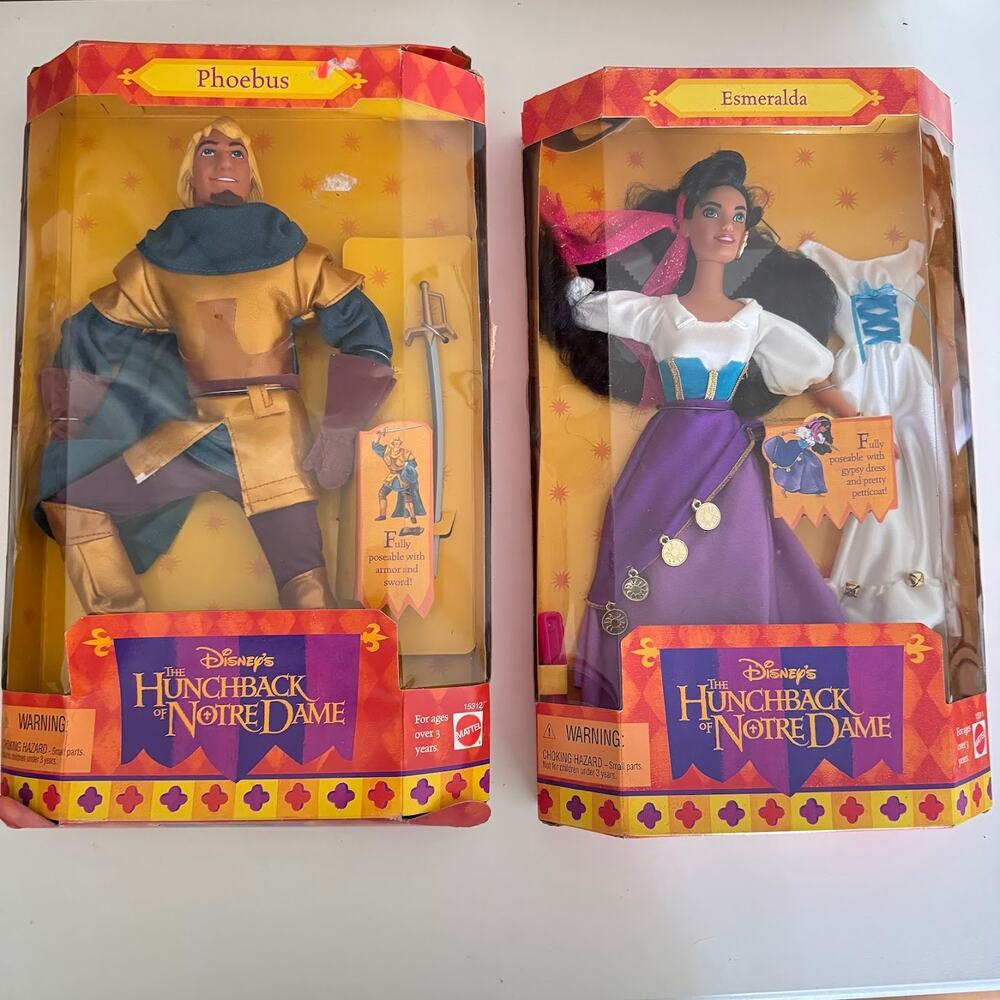Vintage Disney Hunchback Notre Dame Esmeralda Phoebus Barbie Dolls New 1995